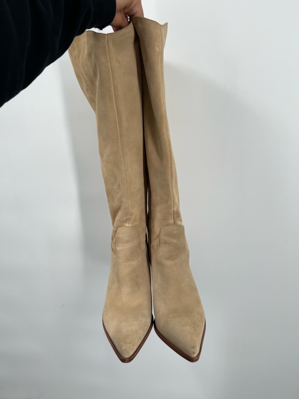 Vince Camuto Tan Suede Leather Oyennda Tall Knee High Boots 11 - Picture 4 of 11